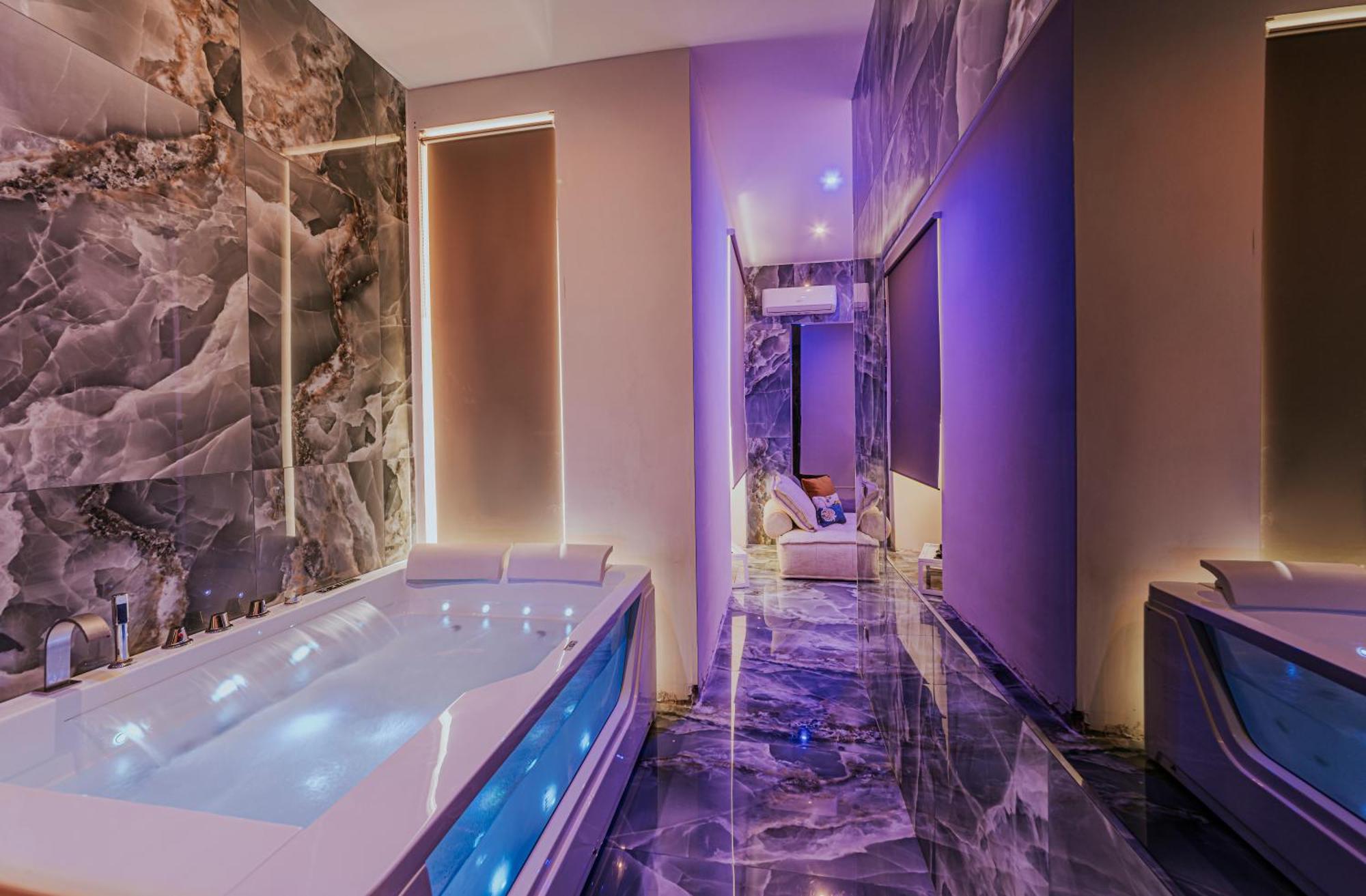 Gentile Suite & Spa Vomero Neapel Exterior foto