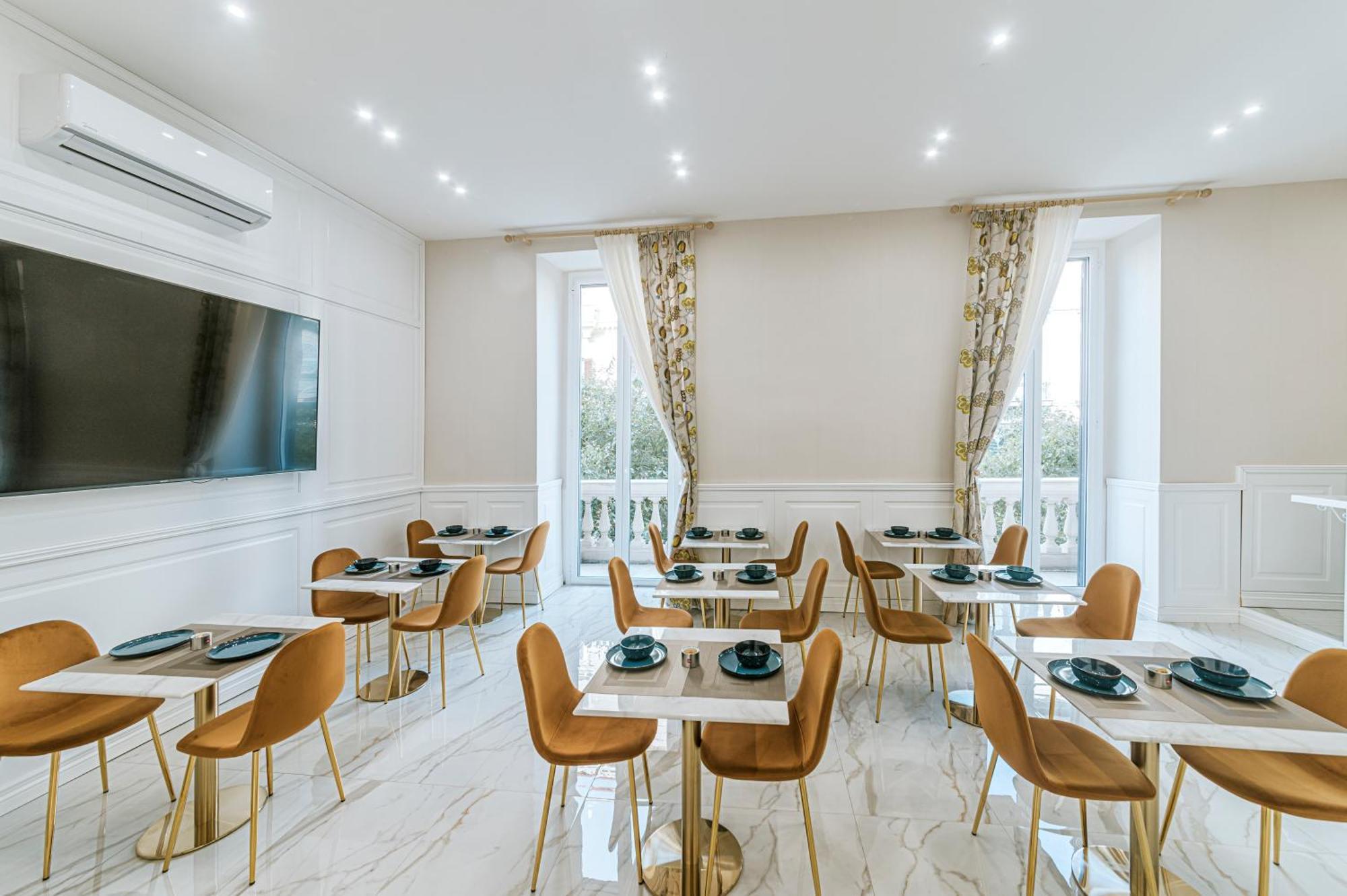 Gentile Suite & Spa Vomero Neapel Exterior foto